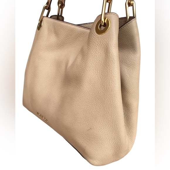 Michael Kors Raven Large Leather Shoulder Bag - Picture 6 of 12